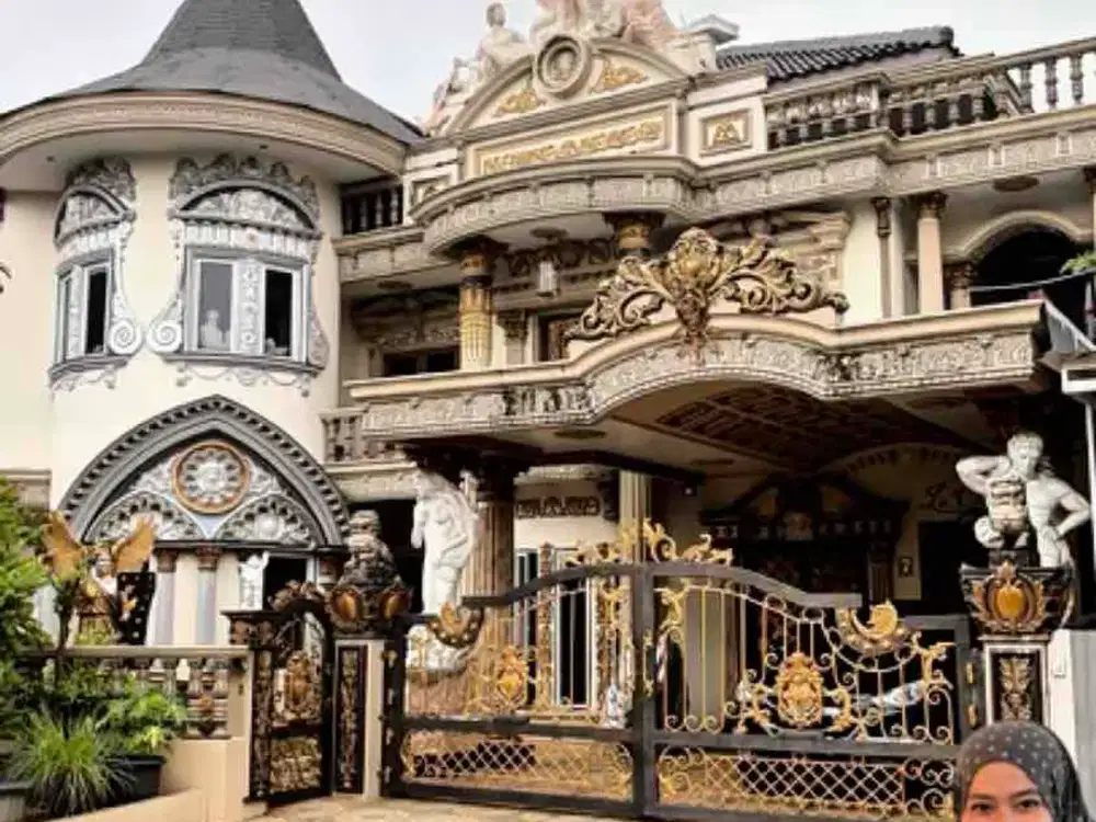 Dijual Rumah Mewah Golden Classic Lippo Central Karawaci Tangerang