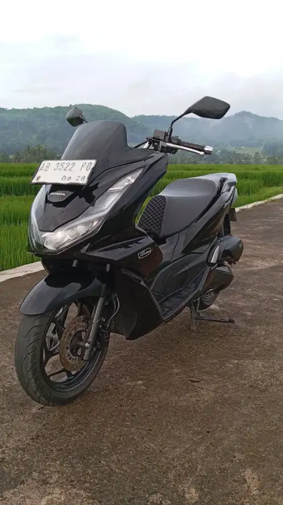 Honda PCX 160cc tahun 2023