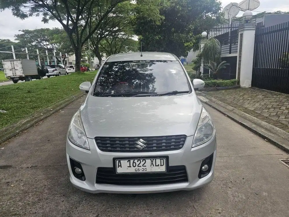 Suzuki Ertiga GL MT 2012