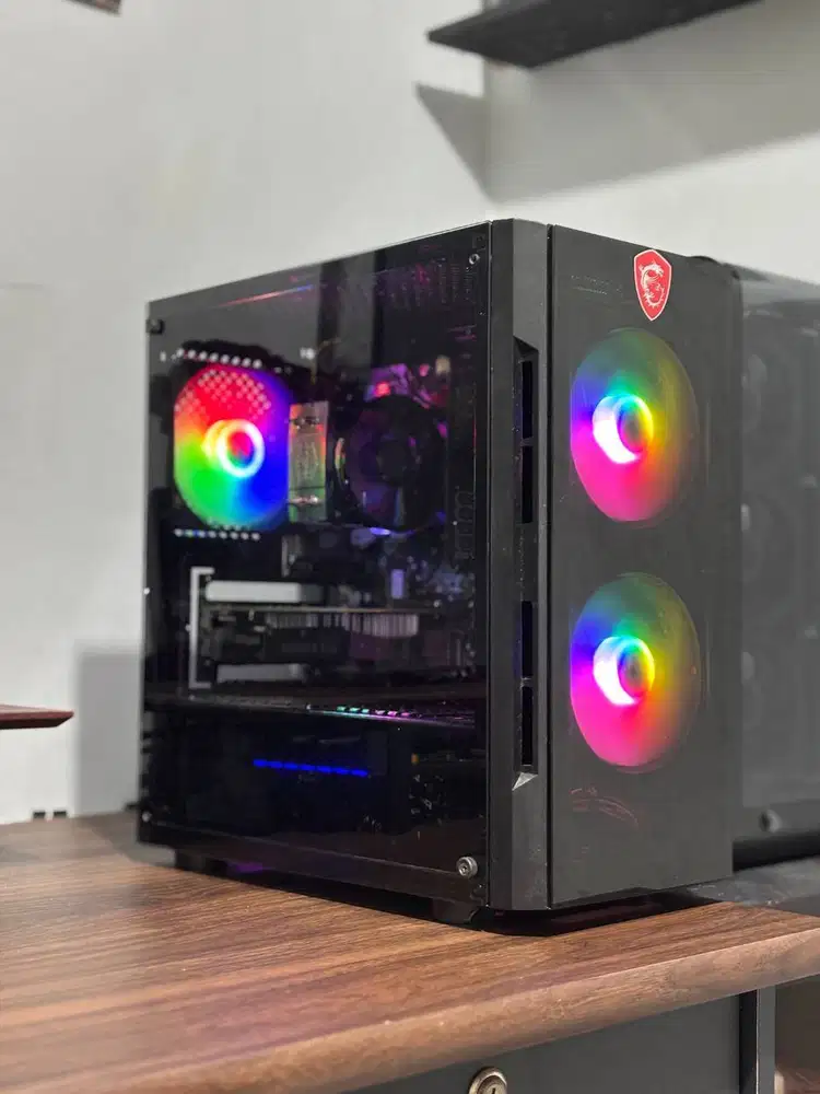 PC Gaming Ryzen 5 + GTX 1650 16/256