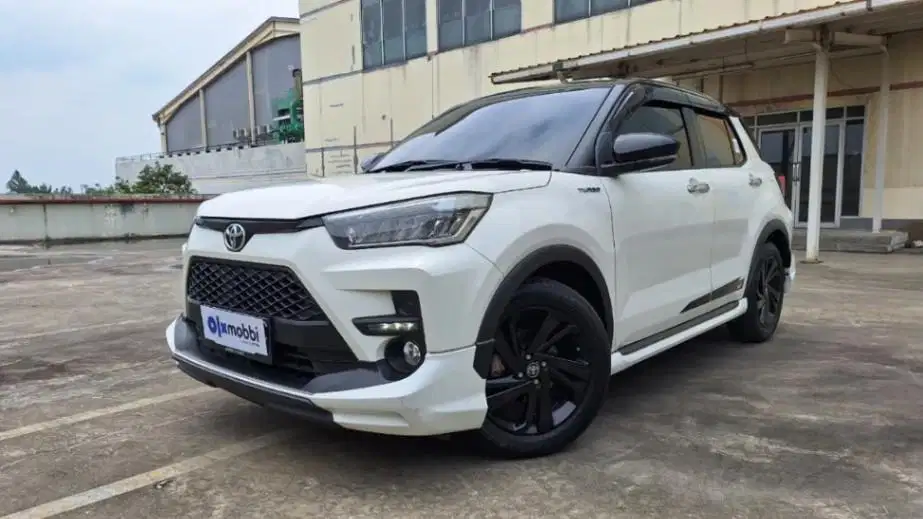 PROMO Toyota Raize 1.0 T GR SPORT One Tone Bensin-AT 2021 DFC
