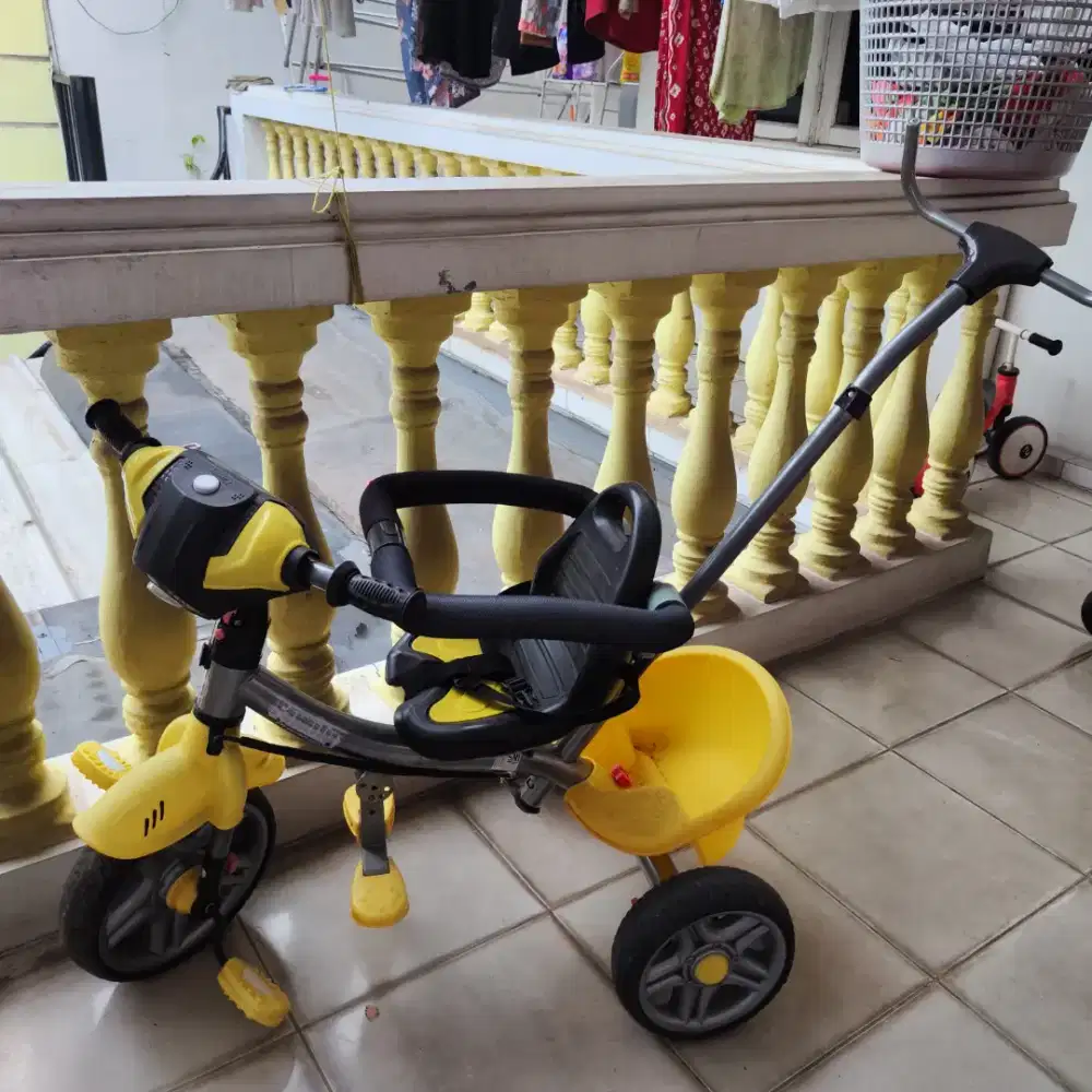 Sepeda tricycle Family