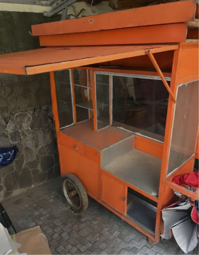 Gerobak Bahan Plat (Bukan Kayu) + Roda