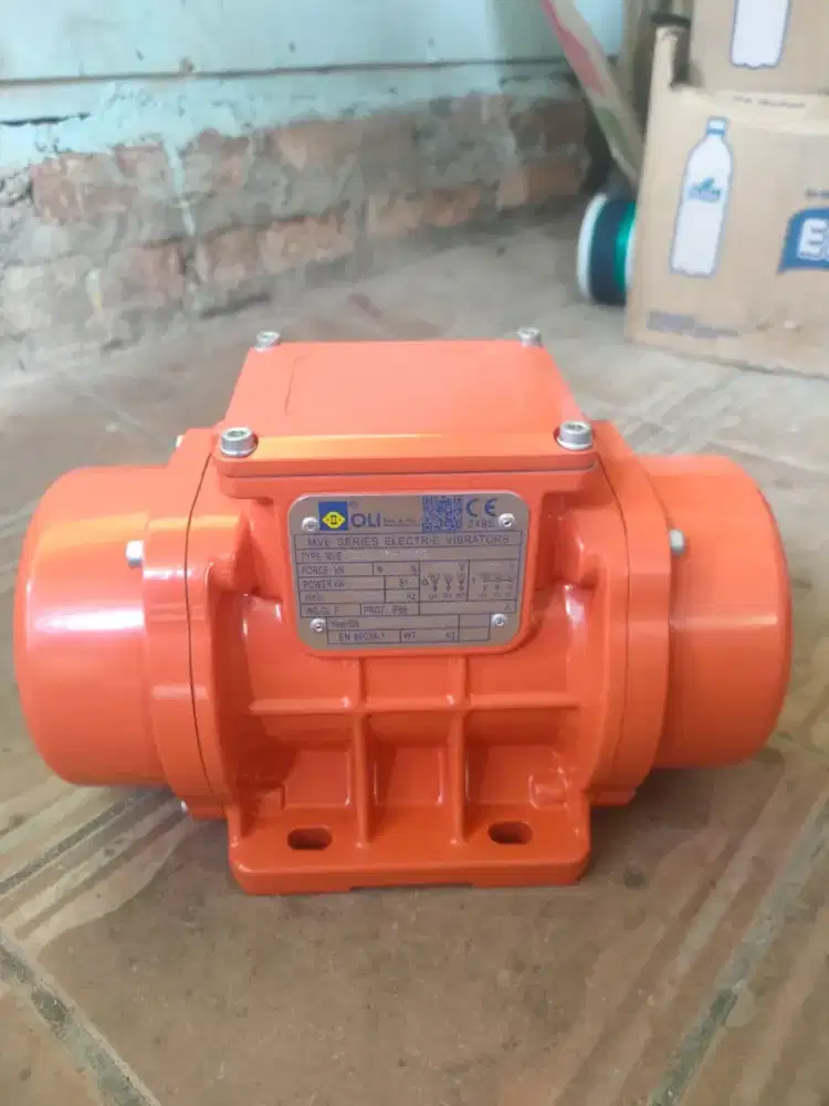 OLI Vibrator Motor MVE Series MVE1200/3N-50A0 2 Poles 3000 RPM