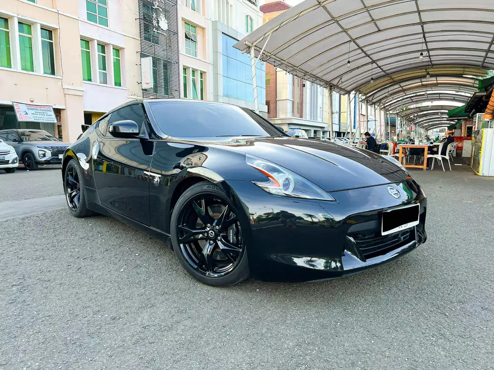 [RARE] Nissan Fairlady 370z 2010 JDM Spec Very Mint Condition