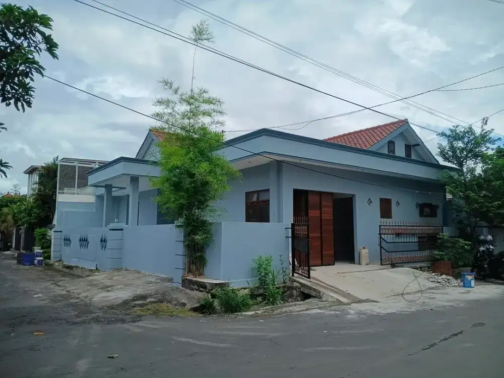 House For Sale in Pedungan Housing Complex, Denpasar Selatan