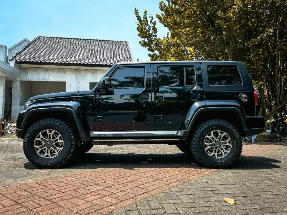 Baic BJ40 Plus 4x4 2.0 Turbo Matic 2024 Km 3ribu Perak Bekas Rasa Baru