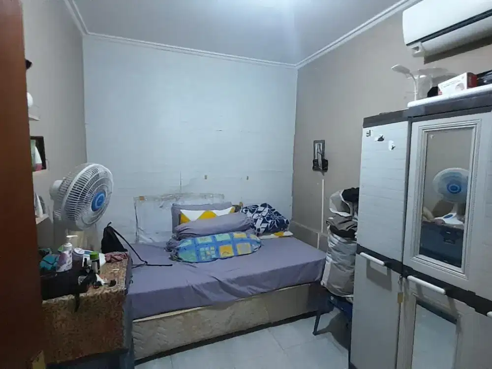 Rumah Hook Asri 8 menit ke Mall Paradise Walk Serpong Bisa KPR J-39298