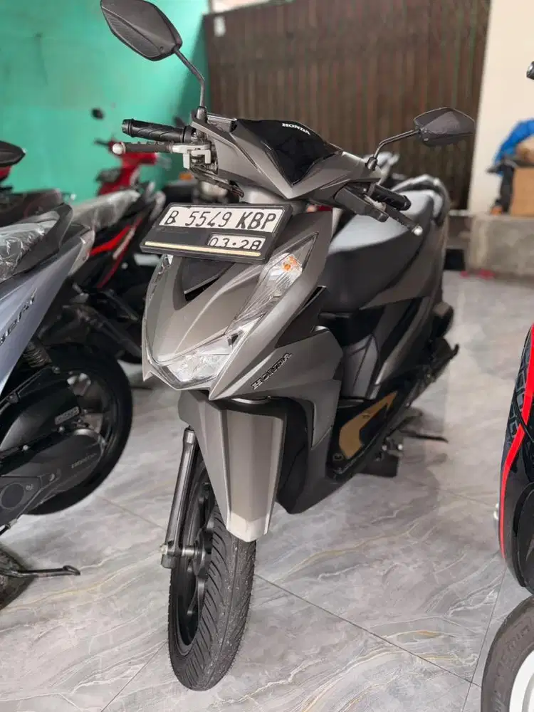 BEAT DELUXE 2023 KM LOW