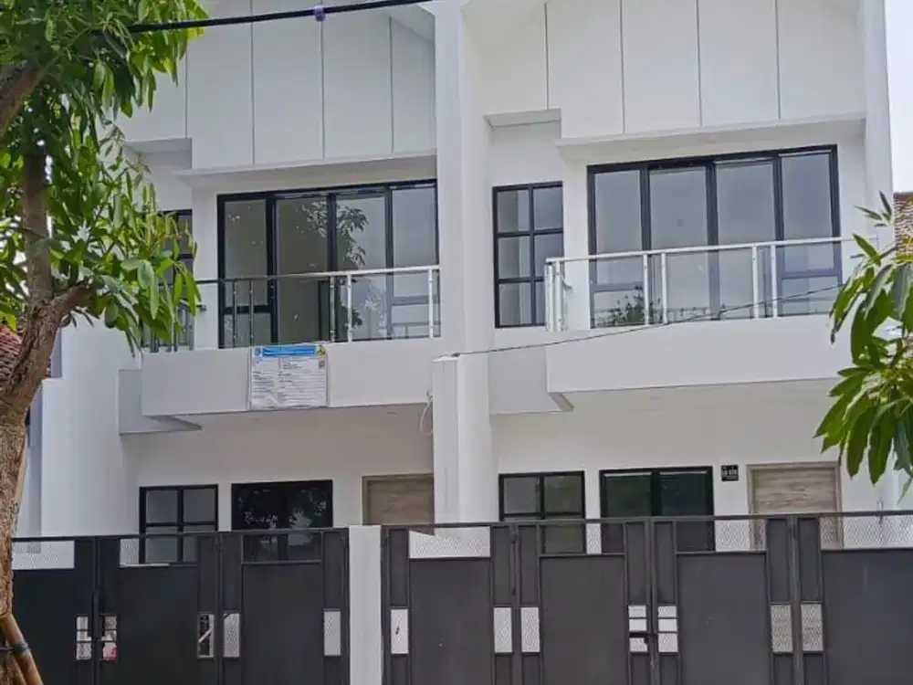 Dijual Rumah 2 Lantai Siap Huni di Villa Melati Mas Tangerang Selatan