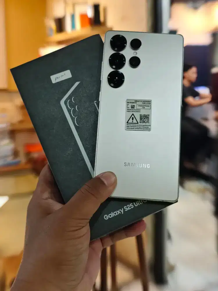 Samsung S25 Ultra 12/512 Gb Like new fullset original