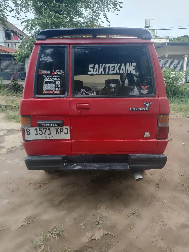 Toyota Kijang 1986 langka antik