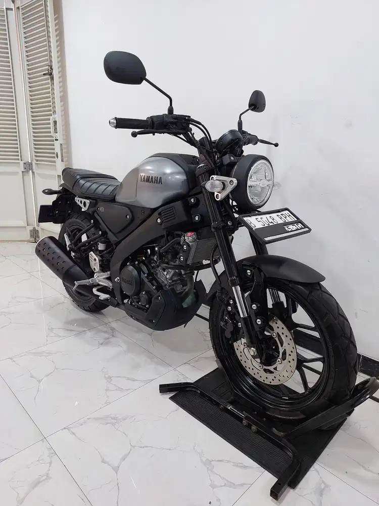 KM 1 RB Yamaha XSR 155 USD Fi 2025 bln 5 Like new