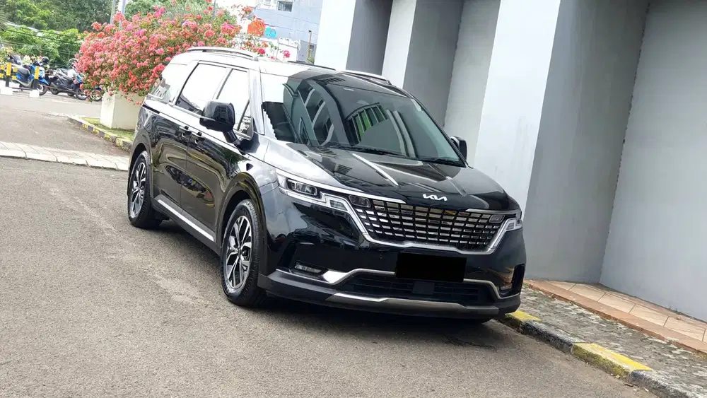 [ GARANSI 5TH ] Kia Grand Carnival Premiere 2.2 11 Seater 2022/2023