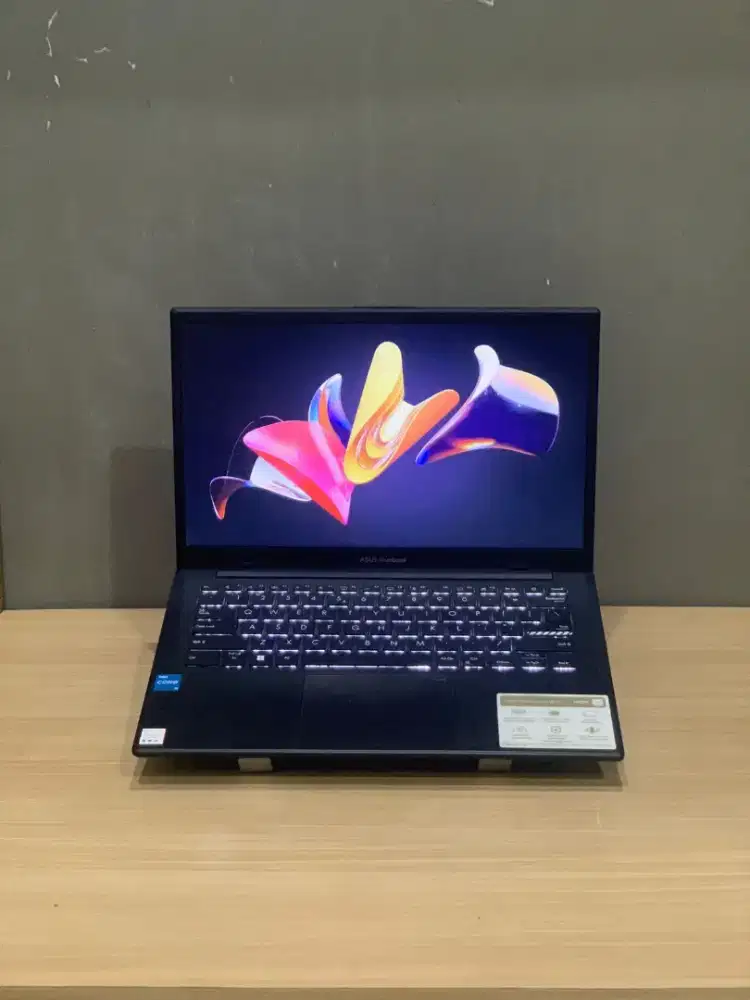 Laptop macbook rusak mati nganggur biar saya beli harga tunai