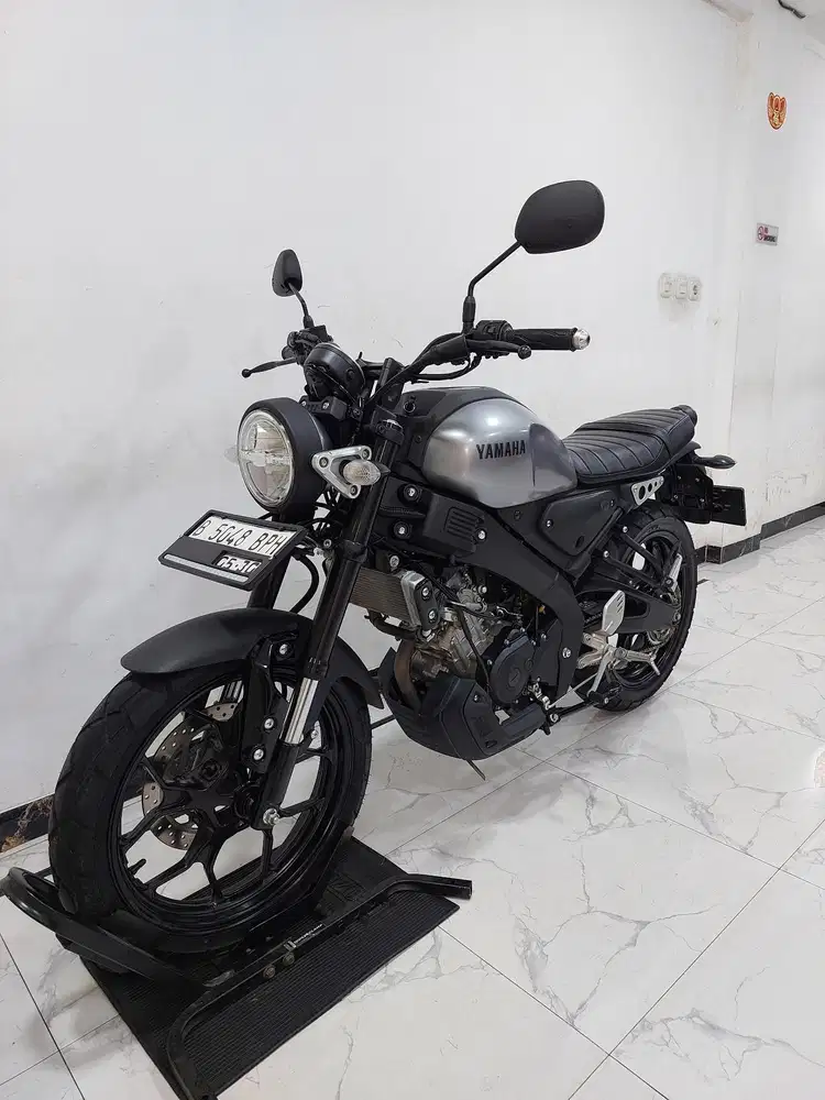 KM 1 RB Yamaha XSR 155 USD Fi 2025 bln 5 Like new