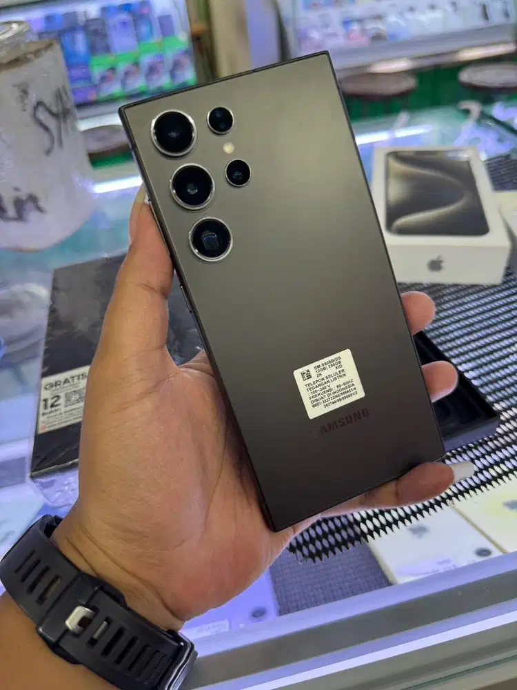 Samsung galaxy S24 ultra 12/256 Sein