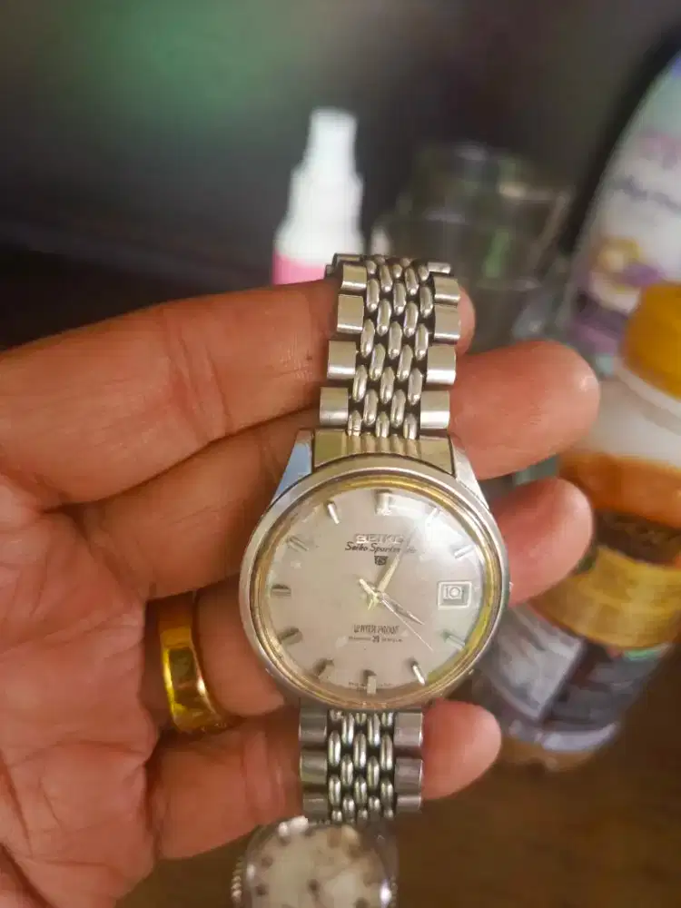 Di Jual Jam vintage lawas Seiko sport dan Rolex lawas kedua nya normal