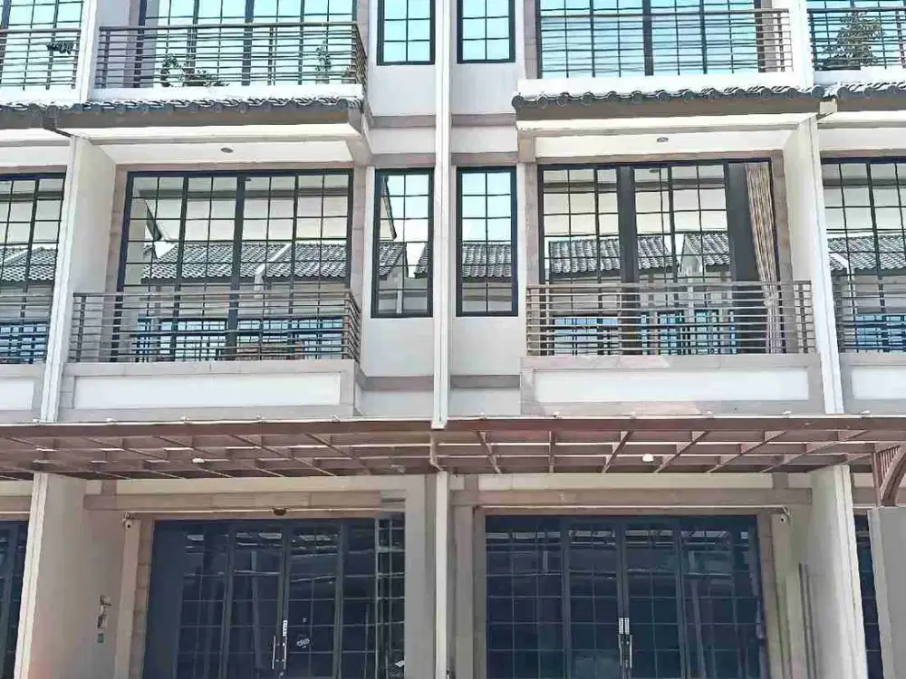 Rukan gandeng 2 usaha 3,5 lantai Gading Soho dijual Kelapa Gading Jakarta Utara