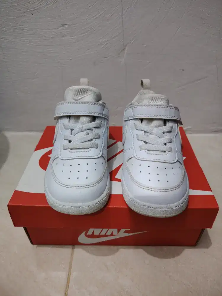 Nike court borough Toddler