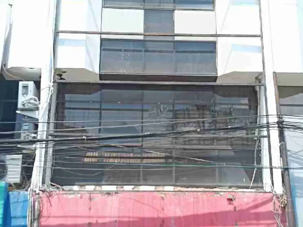 Ruko usaha siap pakai 4 lantai disewakan ITC Roxy Mas Jakarta Pusat