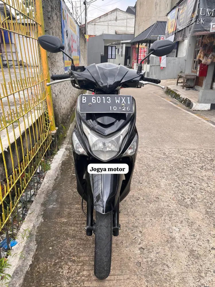 (A) Honda Beat POP Tahun 2015