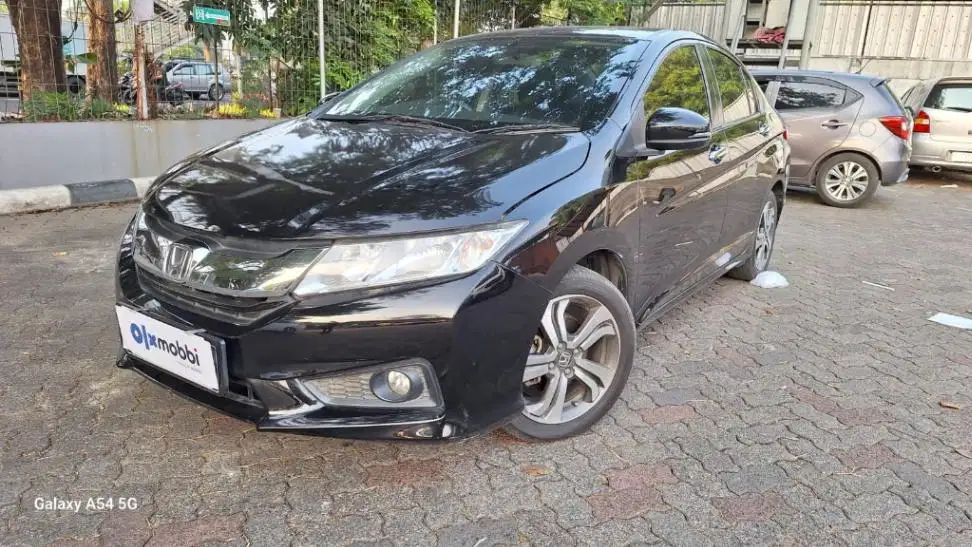 LOW DP Honda City 1.5 E Bensin-AT 2015 SAM