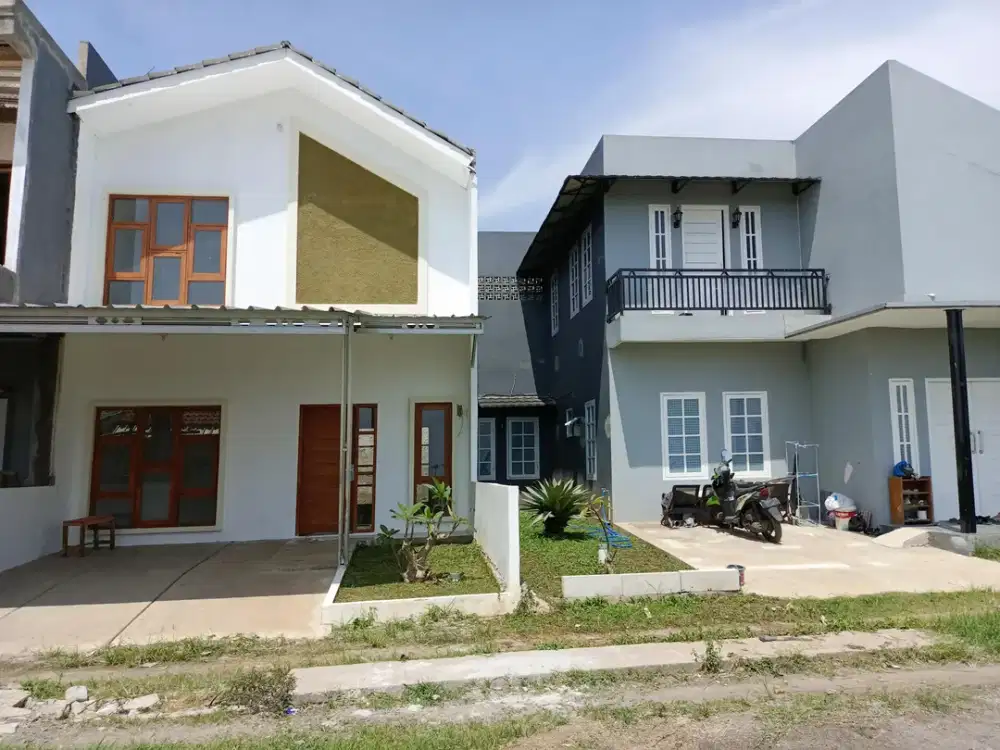 Rumah Baru dijual di jalan kolmas jambudipa Panagelan Cisarua 575 juta