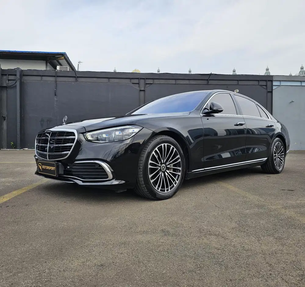 (ODO: 6rb) Mercedes Benz S450L Exclusive 2024 Low KM Record Mercy S450