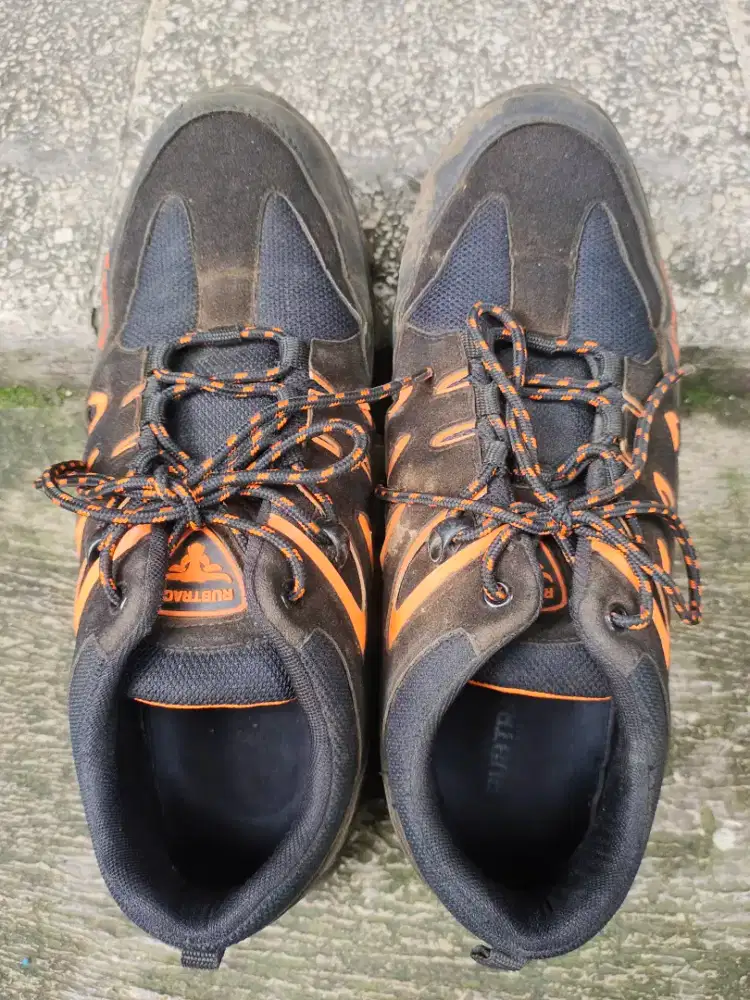 Dijual Sepatu Outdoor RUBTRACK