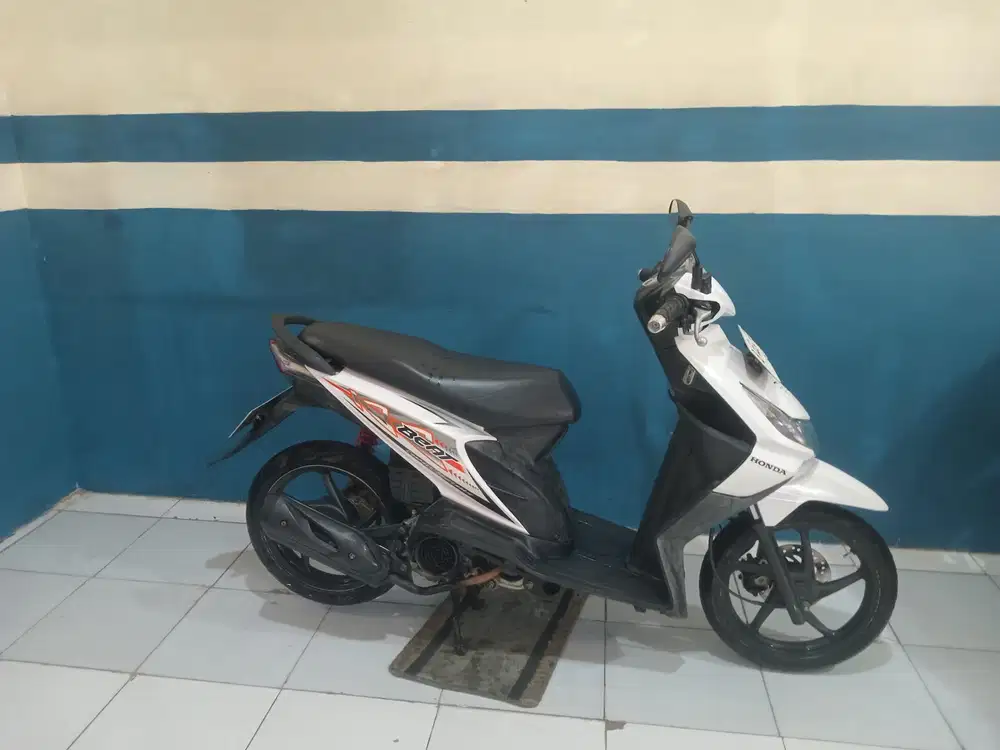 Beat karbu 2011 pajak on mulus siap jalan jauh