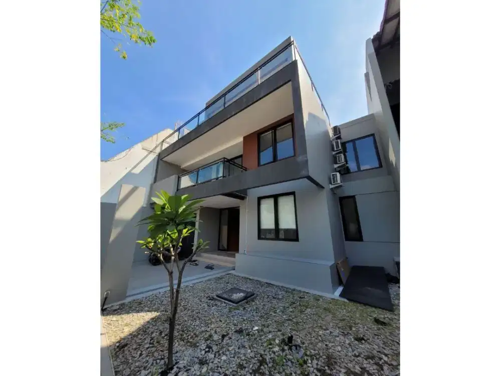 Dijual Rumah mewah baru gress Bukit Sari Semarang Semi furnished