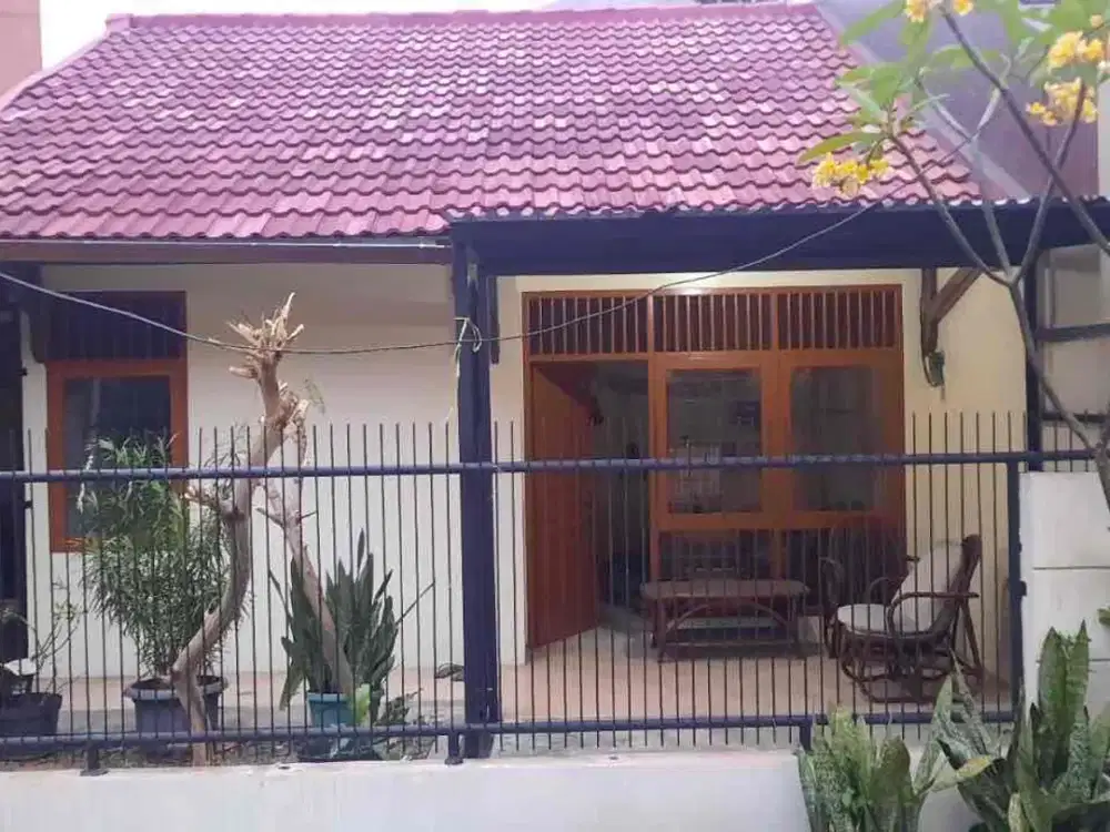 Rumah Asri dan Nyaman di Pondok Ranji Tangsel
