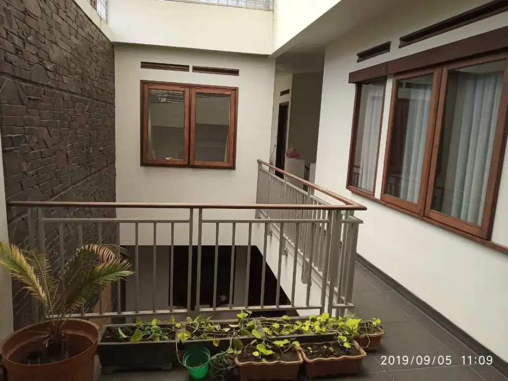 Rumah Bagus Terawat di Setraduta Hegar Kota Bandung