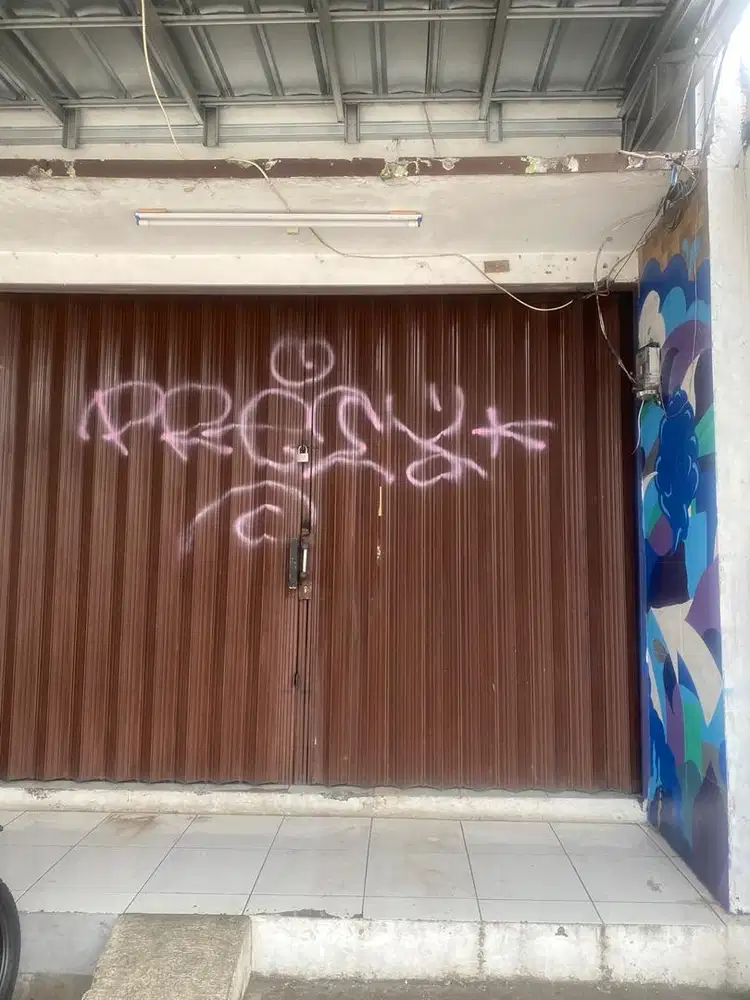 Over Kontrak Ruko 2 Lantai