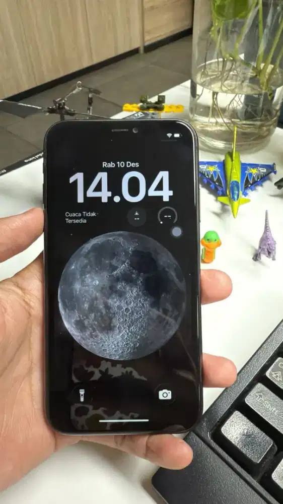 iPhone 11 64gb black wifi only (b3yp4ss)