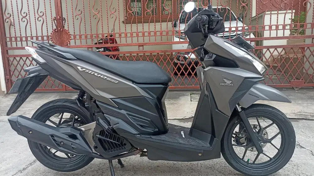 Honda Vario 150 LED tahun 2017.