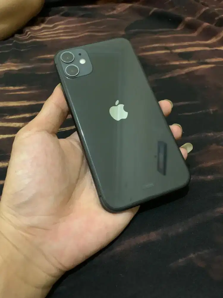 iPhone 11 128Gb iBox