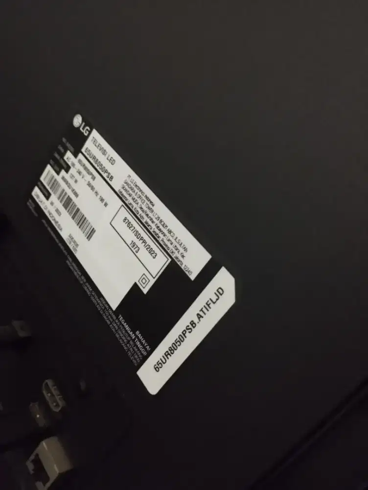 65UR8050 LG 4K smart pecah layar