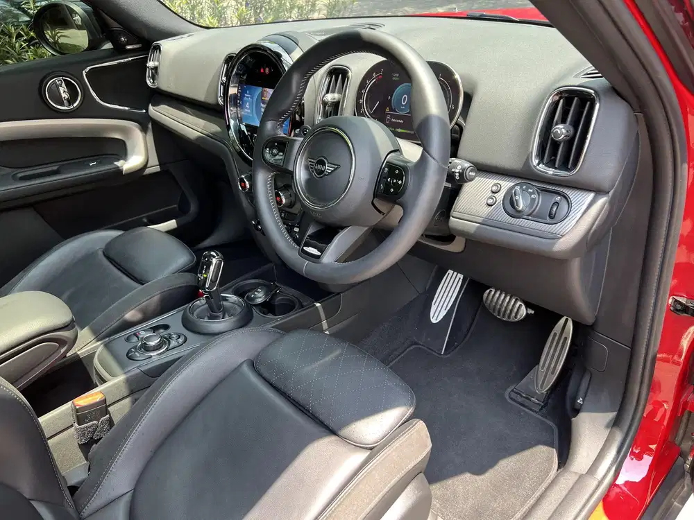 KM.10.000 MINI COOPER COUNTRYMAN 2.0 S SPORT 2025/2024 RED ON BLACK