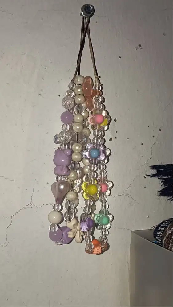 Strap Phone Handmade