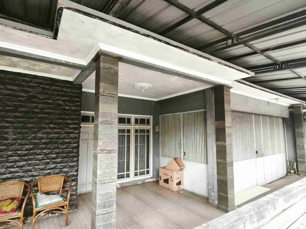 Rumah Pecilon Barat Csb Mall