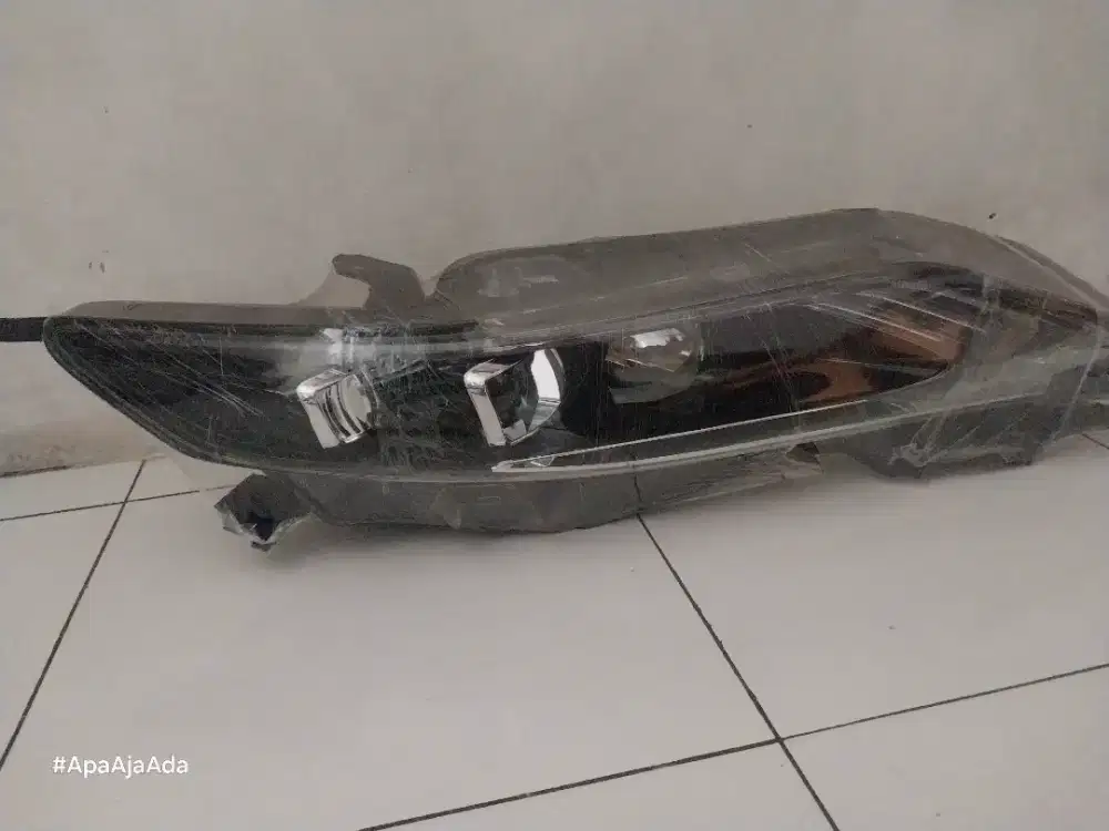 Lampu depan/headlamp harrier