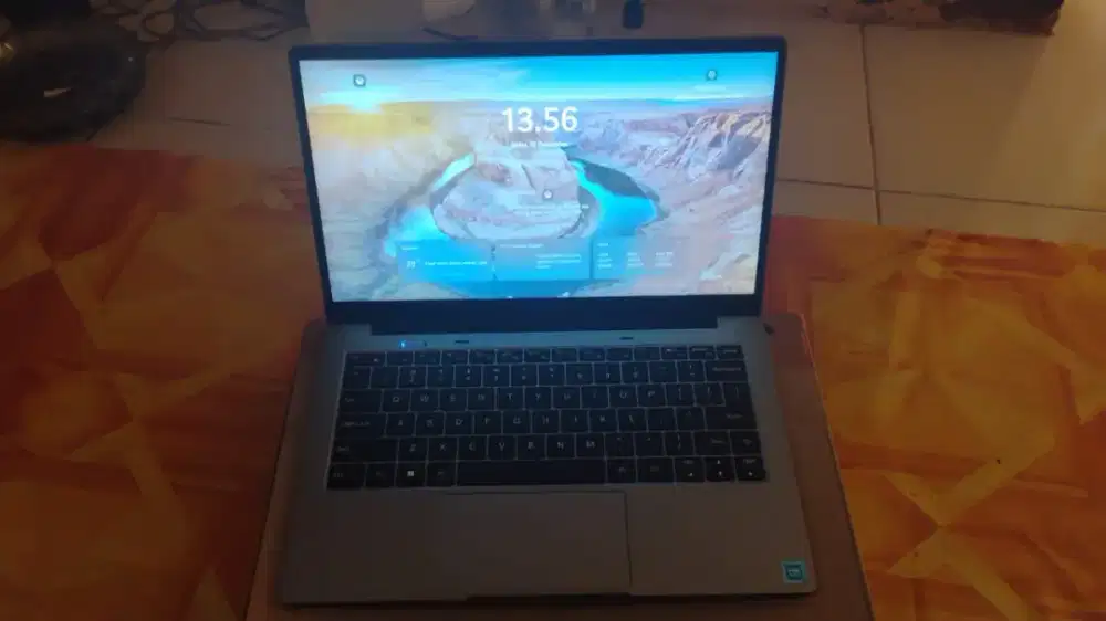 Laptop advan Tbook N100 Intel bekas