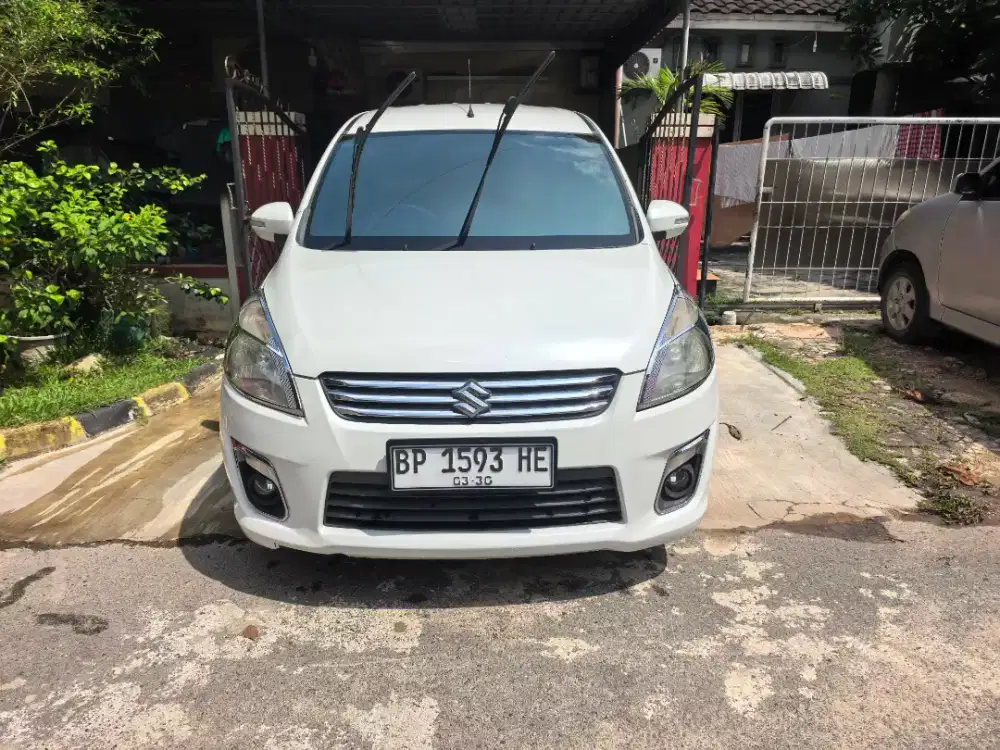 Suzuki ertiga 1.4 GX matic 2014 dp 0%
