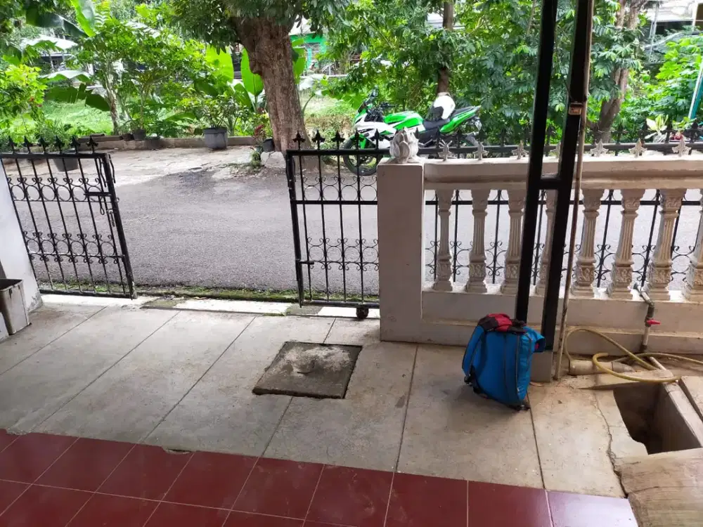 Jual cepat rumah siap huni lokasi Jl. Cikajang, Antapani kota bandung