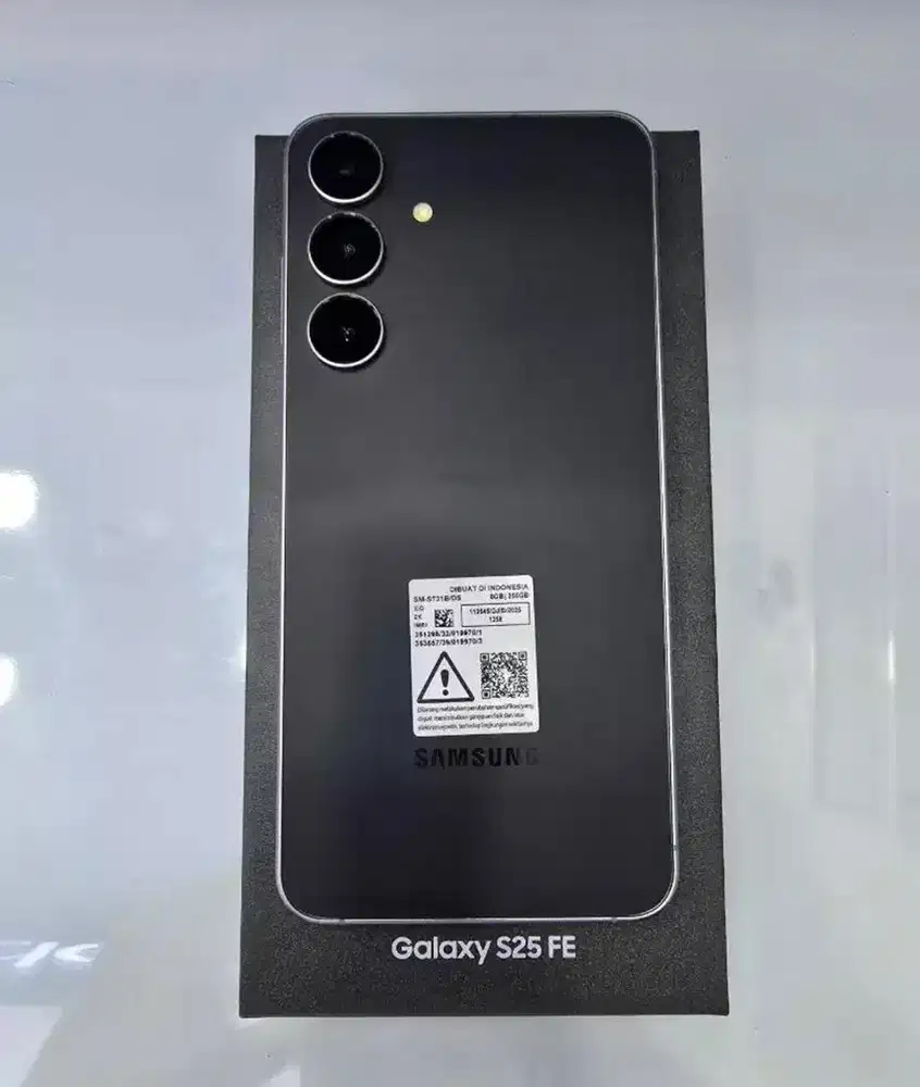 Samsung s25FE 8/256 11 bulan garansi (Sein)