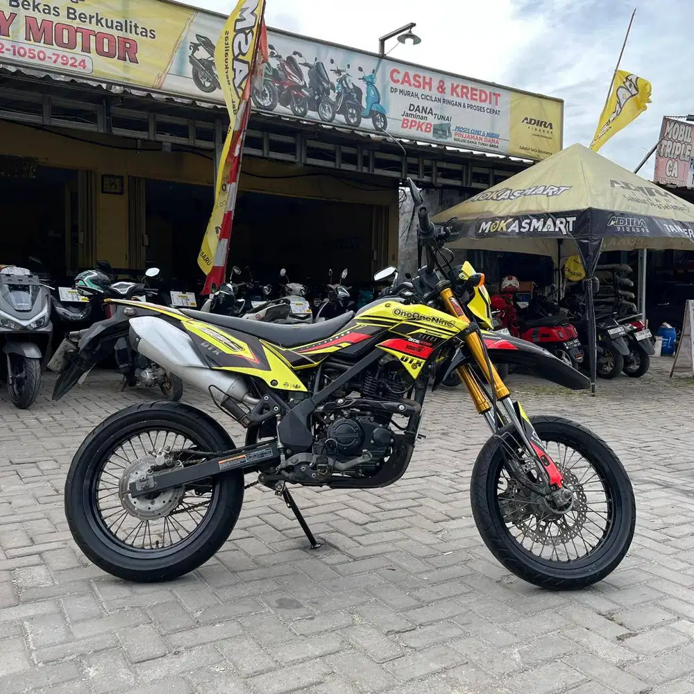 KAWASAKI D-TRACKER 150 SE 2022