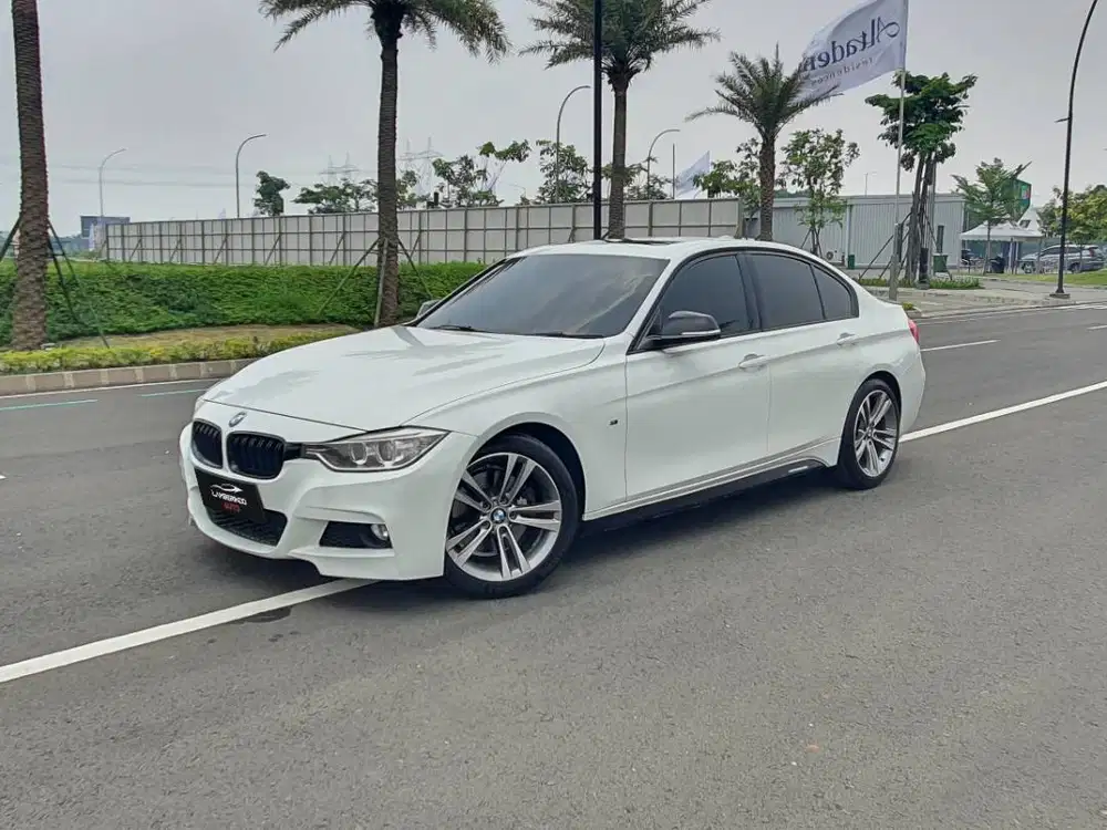 [VERY LOW ODO !!] BMW F30 328i SPORT 2014 PUTIH 2015 C250 C300 330i