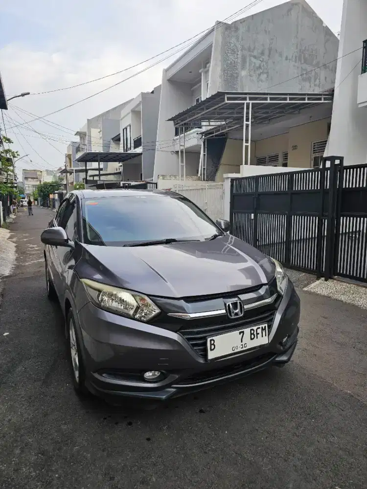 HRV 2015 AT - KM RENDAH - Mesin sangat terawat